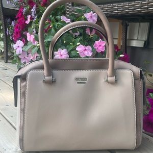 SOLD. Guess Purse, Color:blush